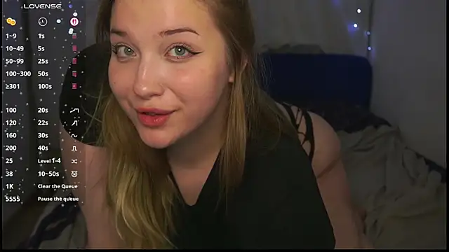 CuteSharloti webcam