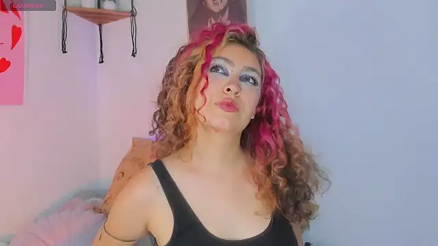 MarieTaylor_ webcam