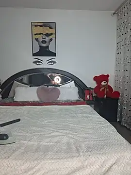 AvaKlein webcam