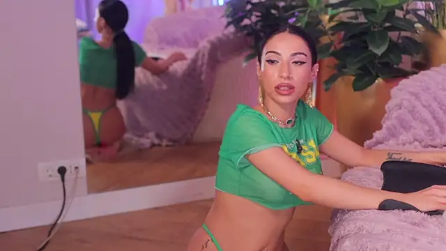 Anais_Bloom live sex cam