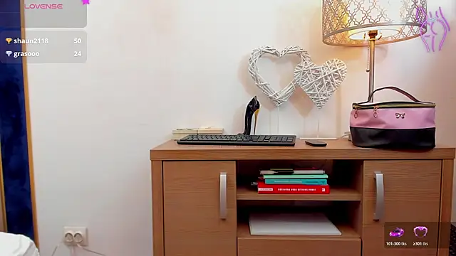 tenny_shy webcam