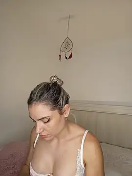 ASHLEY_BLAIR webcam