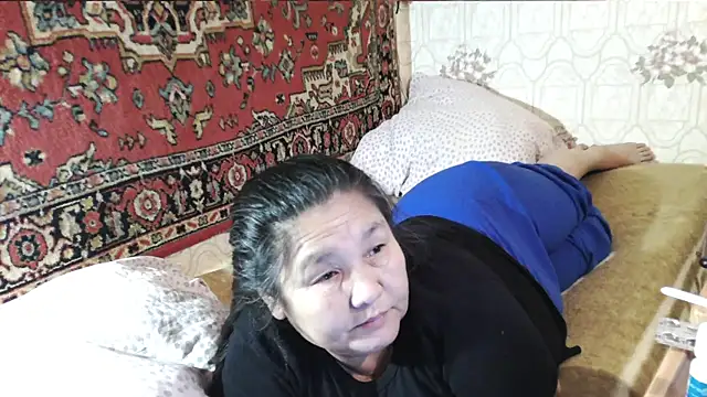 Zulfiya_Bruce webcam