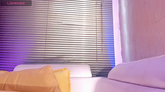 LaiilyBell12 webcam