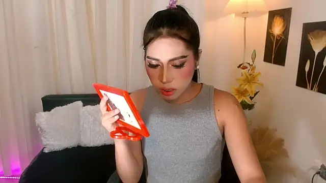 FuckingDolls69 webcam