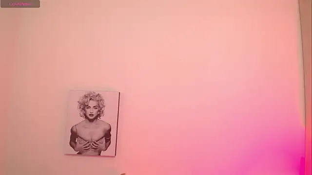 Millie_bobby webcam
