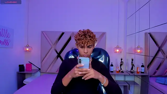 Anyelo_Twink webcam