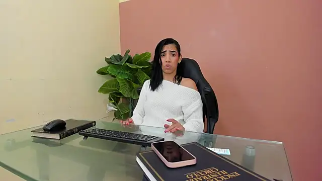 MiaKarsson webcam