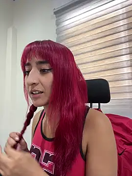 Juliethademon webcam