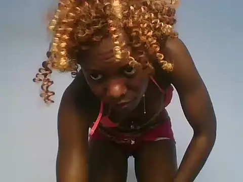 freaky_mavin webcam