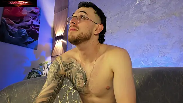 CodyWalkerR webcam