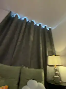 CHERRYY_BOMB_ webcam