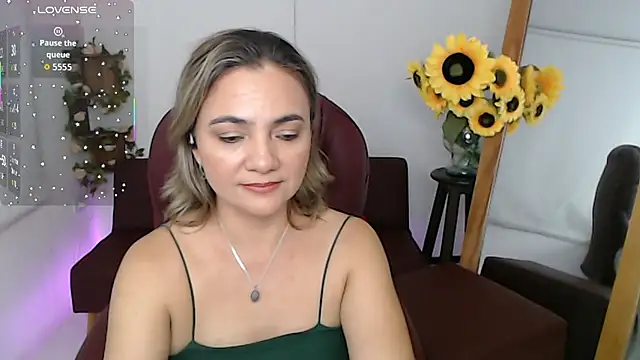 ana_milf webcam