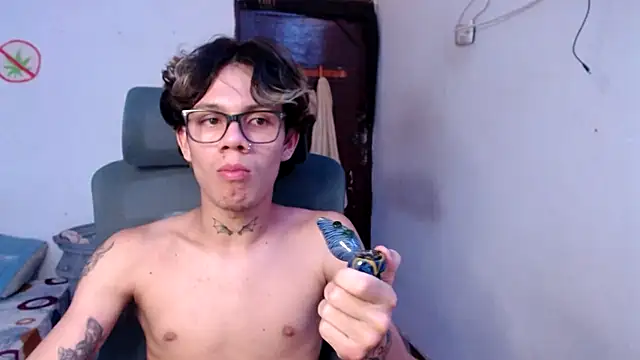 andy_dan18 webcam