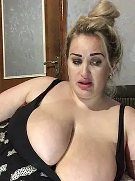 VikiiStoun webcam