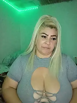 BonniAdams webcam