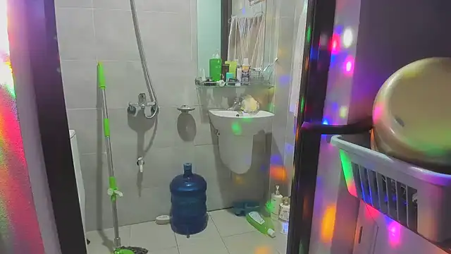 LuckyBabe_new01 webcam