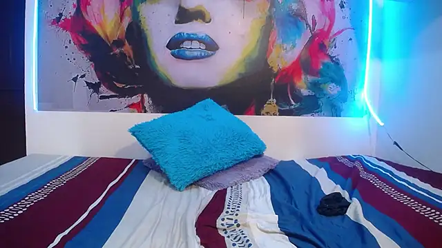 nicol_ross19 webcam