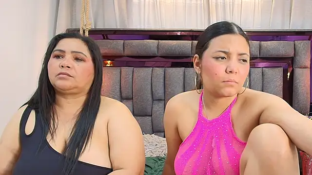 Karina_Mendoza webcam