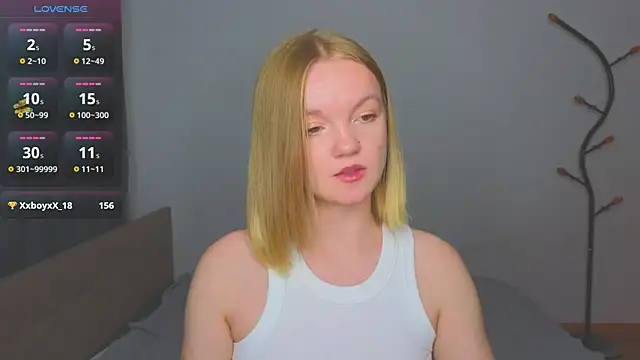 StellaBunny webcam