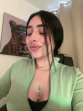 IsabellaNoir_ webcam