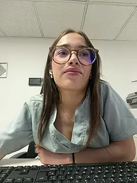 Sweet_Milaa1 webcam
