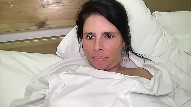 JadeLucy webcam