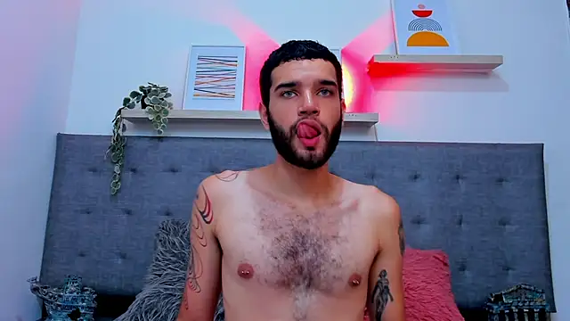 elliot_flame webcam
