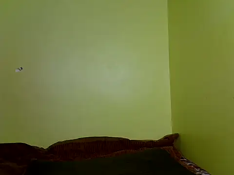 Forbidden_slut webcam