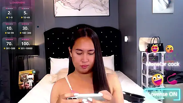 HOTTESTCANDYTS webcam