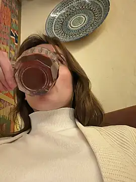 -AngelAri-