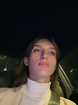 -AngelAri-