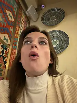 -AngelAri-