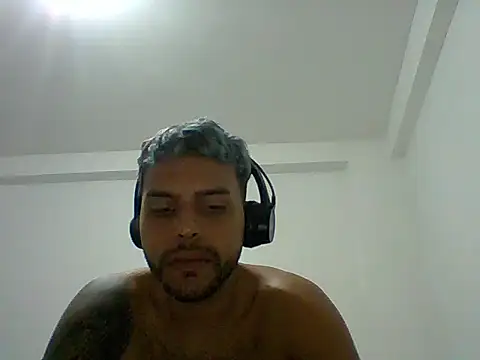 Franklin_Vikingo420 live webcam show