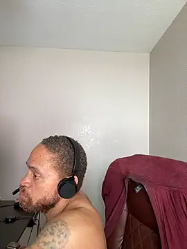 Fathero1time live webcam show