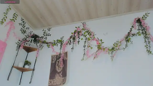 MarieTaylor_ webcam