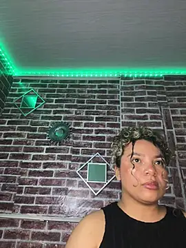 emma_bdsm_ webcam