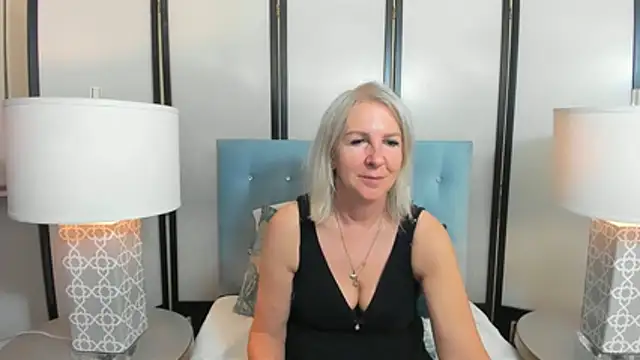 EricaTop webcam