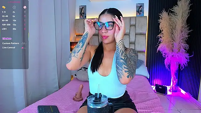 little_sophie18 webcam