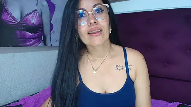 Tania_mature webcam