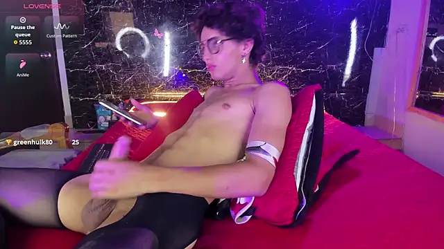 Adrian_Wolf webcam