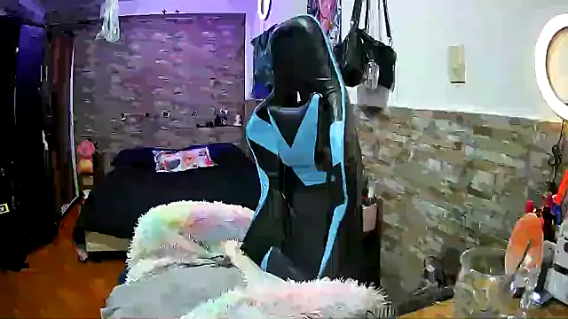 nude cam AngelaQueen 