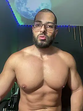 magnumchris Live Webcam on Stripchat