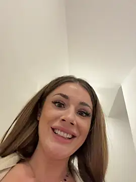 IsabellaEtthan live cam