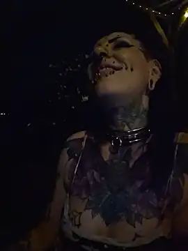 Purple_Coffin666 webcam