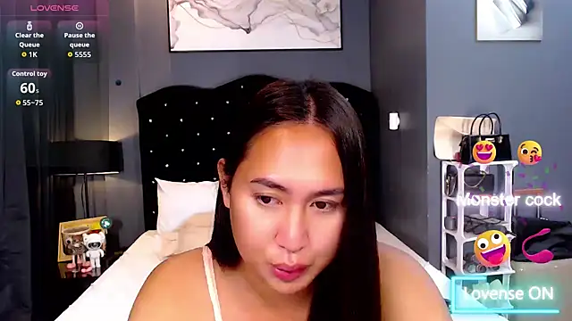 HOTTESTCANDYTS webcam