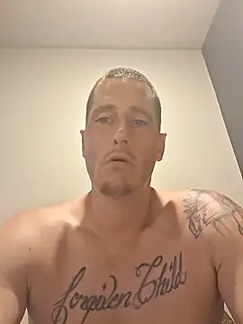 majestic4u live cam on StripChat
