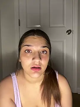 treasurebabii live cam