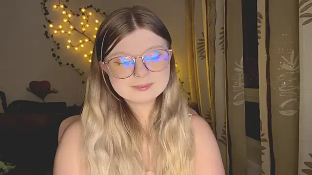 yukiblush's live room