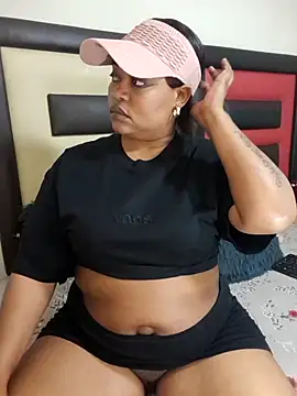 Model: OpulentVixen